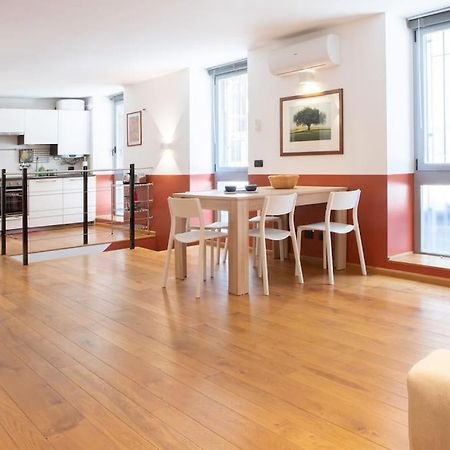 Comfortable Flat In Porta Romana Milan Luaran gambar