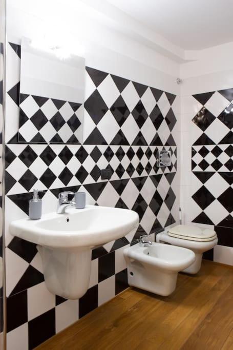 Comfortable Flat In Porta Romana Milan Luaran gambar