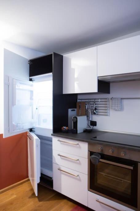 Comfortable Flat In Porta Romana Milan Luaran gambar